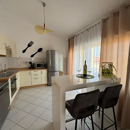Dalmatino * Kaštela